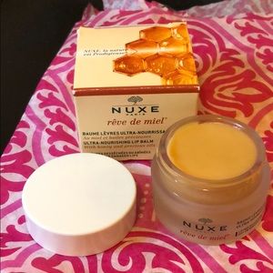 Nuxe Reve de Miel lip balm